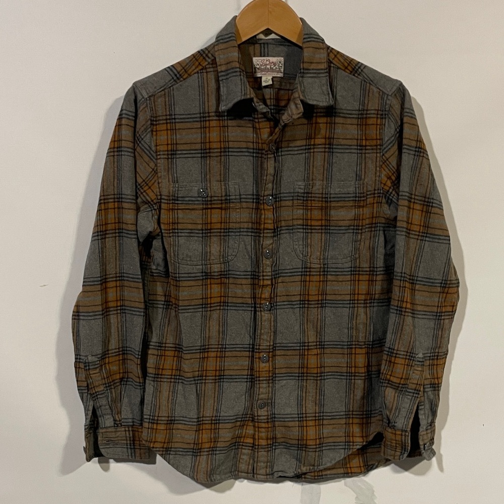 Men's Gray & Brown Plaid Button-Up Shirt